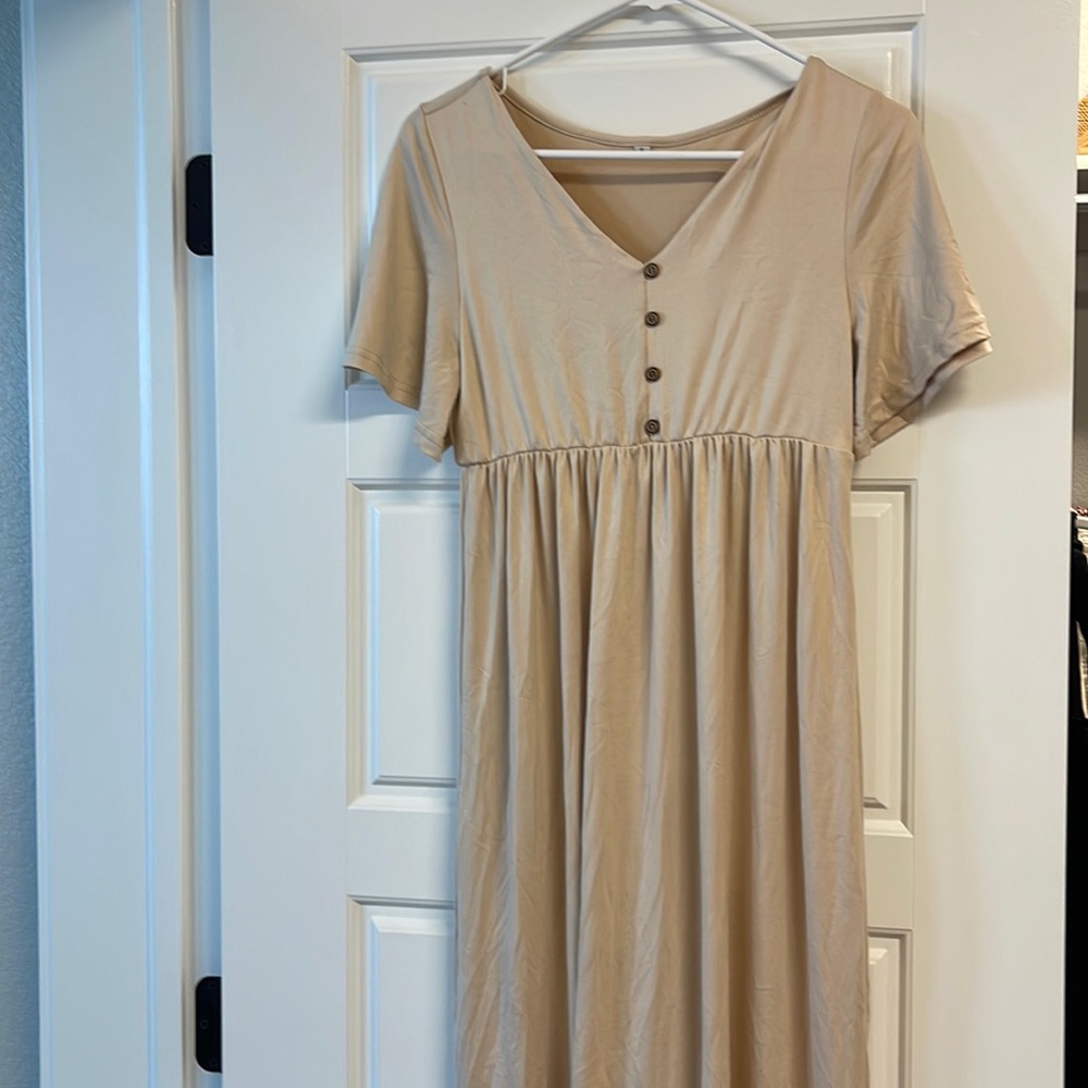 Maternity dress